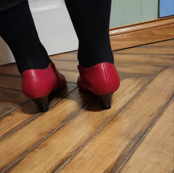 AJ Valenci Built for Comfort Leather Shoes Red, size 12.5 W, fits a size 13 - Picture 7 of 9